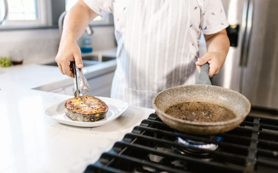 Cooktop por indução vs gás 2026: teste real revela números