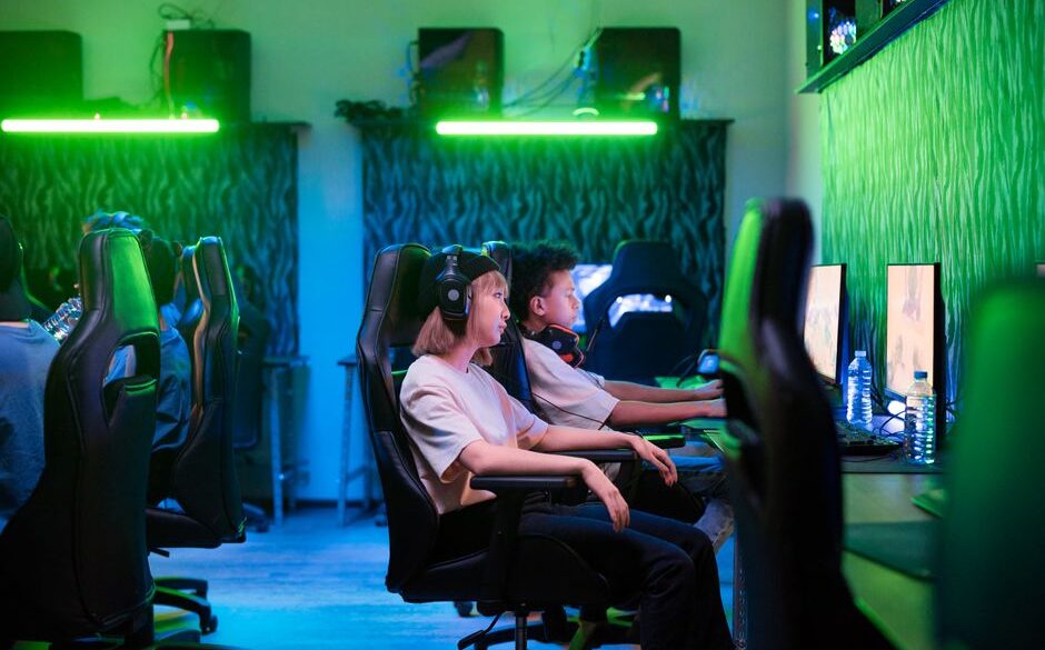 Monitor Gamer Custo-Benefício 2026: 165Hz IPS ou 144Hz VA?