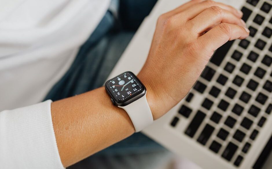 Melhor Smartwatch Custo Benefício 2026: Redmi Watch 4 Vence