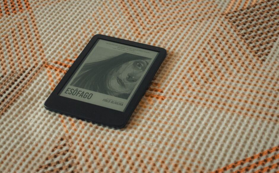Melhor e-reader 2026? Testei 3 com estudante de Direito